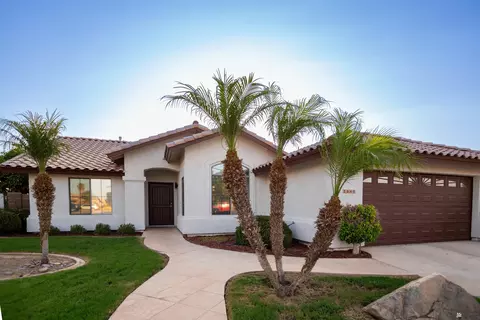 2940 S 48 Way, Yuma, AZ 85364
