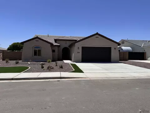 3674 S 34 Dr, Yuma, AZ 85365