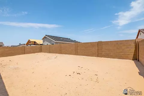 Exterior - 7882 E 35 Pl, Yuma, AZ 85365 photo 6 of 9