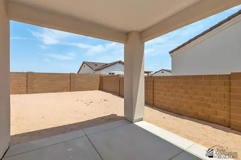 Exterior - 7882 E 35 Pl, Yuma, AZ 85365 photo 4 of 9