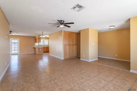 8678 E 25 St, Yuma, AZ 85365 photo 7