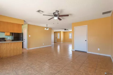 8678 E 25 St, Yuma, AZ 85365 photo 9