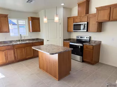3723 E Santa Palmira St, San Luis, AZ 85336 photo 8