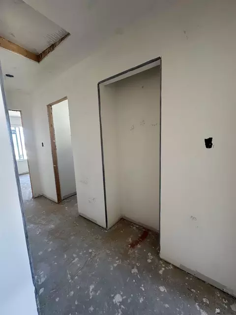 Entry Way - 10811 E 45 Pl, Yuma, AZ 85367 photo 2 of 2