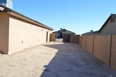 Exterior - 13134 E 54 Dr, Yuma, AZ 85367 photo 3 of 4
