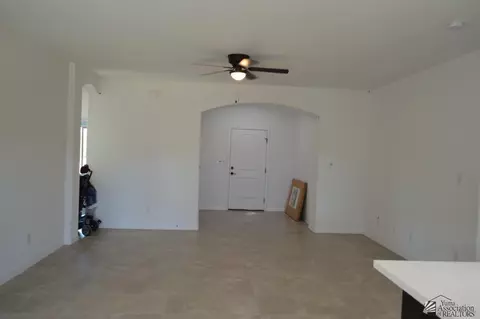 Living - 13123 E 54 St, Yuma, AZ 85367 photo 1 of 1