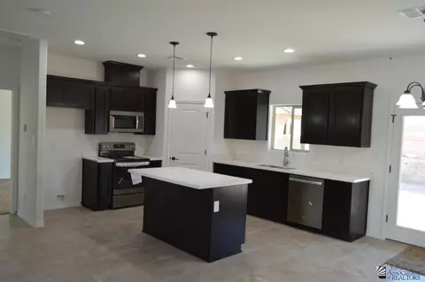 Kitchen - 13123 E 54 St, Yuma, AZ 85367 photo 1 of 2