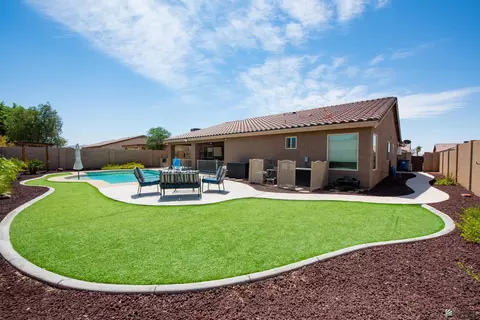 Exterior - 11660 E 36 St, Yuma, AZ 85367 photo 3 of 8