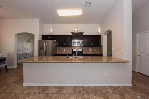 Kitchen - 11660 E 36 St, Yuma, AZ 85367 photo 1 of 3