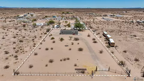 1615 Arcadia Rd, Dateland, AZ 85333