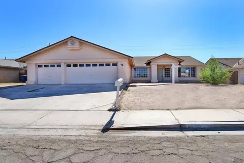 1515 S 33 Dr, Yuma, AZ 85364