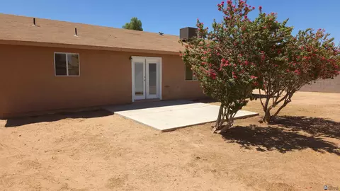 Exterior - 2873 S 28 Dr, Yuma, AZ 85364 photo 2 of 2