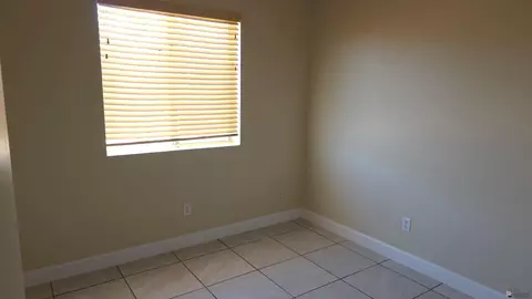 Bedroom - 2873 S 28 Dr, Yuma, AZ 85364 photo 1 of 2