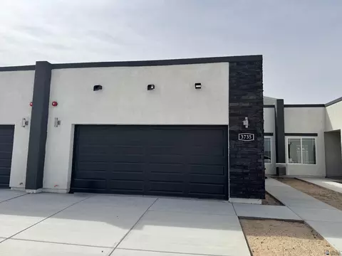 3735 E Santa Palmira St, San Luis, AZ 85336