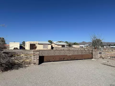 13196 E 52 St, Yuma, AZ 85367