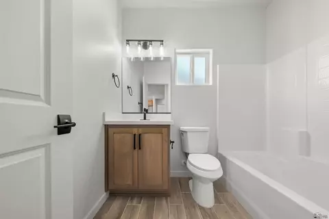 Bath - 10792 E 45 Ln, Yuma, AZ 85367 photo 1 of 5