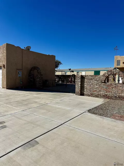 12696 E 45 Ln, Yuma, AZ 85367 photo 4