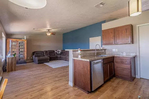 7718 E 40 Pl, Yuma, AZ 85365 photo 8