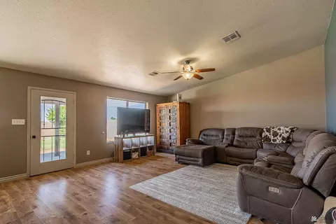 7718 E 40 Pl, Yuma, AZ 85365 photo 4