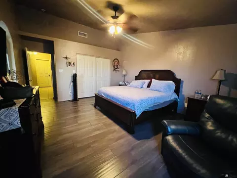 Bedroom - 6332 E 46 Pl, Yuma, AZ 85365 photo 1 of 1