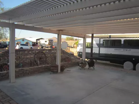 Exterior - 13367 E 53 Ln, Yuma, AZ 85367 photo 8 of 10