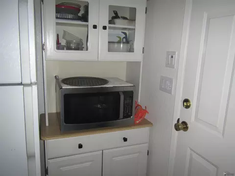 Kitchen - 13367 E 53 Ln, Yuma, AZ 85367 photo 1 of 4