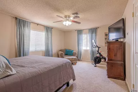 Bedroom - 2110 E 27 St, Yuma, AZ 85364 photo 2 of 8