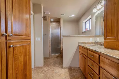 Bath - 2110 E 27 St, Yuma, AZ 85364 photo 1 of 5