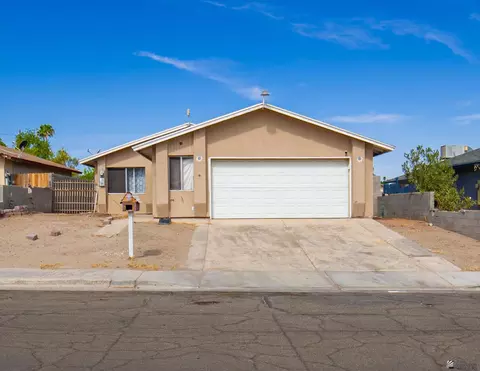 1076 S 13 Ave, Yuma, AZ 85364