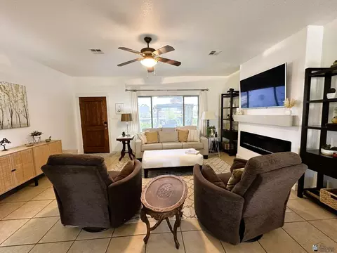 Living - 14538 E 52 St, Yuma, AZ 85367 photo 2 of 5
