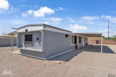 9356 E Saddle Dr, Yuma, AZ 85365