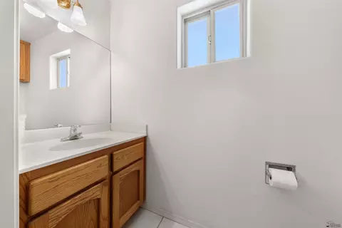 Bath - 14484 E 55 Ln, Yuma, AZ 85367 photo 6 of 6
