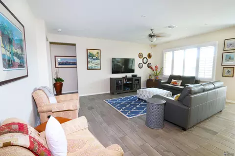 Living - 6015 E Morning Ln, Yuma, AZ 85365 photo 2 of 3