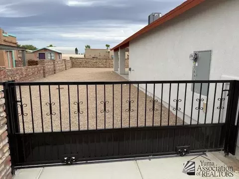 Exterior - 13882 E 47 Ln, Yuma, AZ 85367 photo 3 of 5
