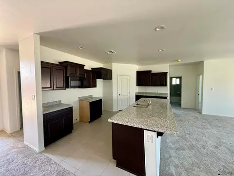 7402 E 45 Pl, Yuma, AZ 85365 photo 3