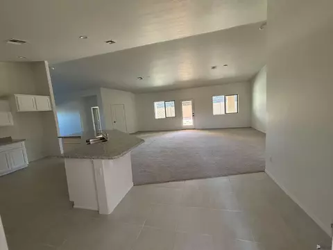 5679 E 45 St, Yuma, AZ 85365 photo 8