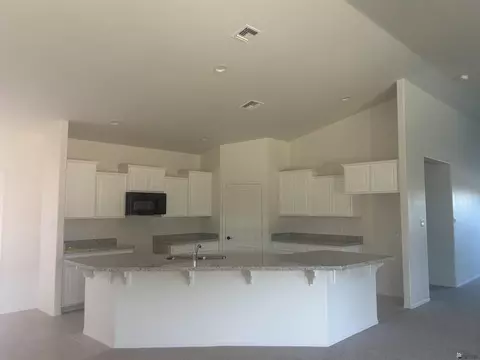 5679 E 45 St, Yuma, AZ 85365 photo 6