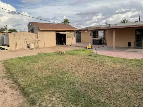 Exterior - 1314 E 24 Pl, Yuma, AZ 85365 photo 4 of 11