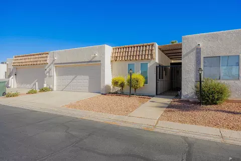 1442 E Pebble Beach Dr, Yuma, AZ 85365