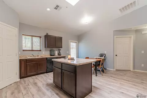 7309 E 37 Pl, Yuma, AZ 85365 photo 9