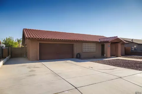 7183 E 25 St, Yuma, AZ 85365 photo 2