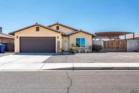 3818 S Susannah Dr, Yuma, AZ 85365