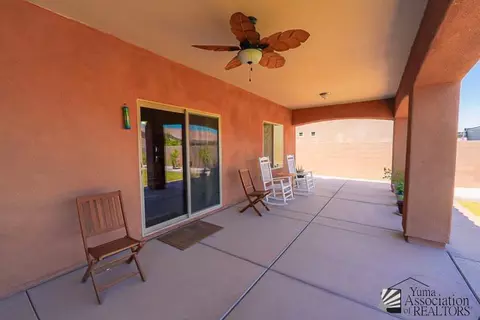 Exterior - 10200 E 39 St, Yuma, AZ 85367 photo 4 of 11