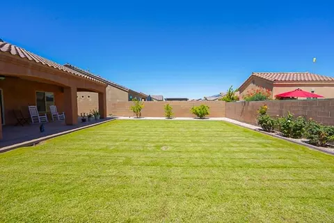 Exterior - 10200 E 39 St, Yuma, AZ 85367 photo 8 of 12