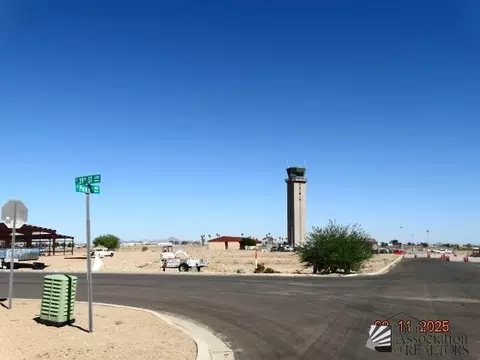 800 E 39 St, Yuma, AZ 85365