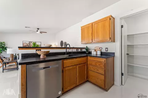 Kitchen - 8688 E 26 St, Yuma, AZ 85365 photo 2 of 2