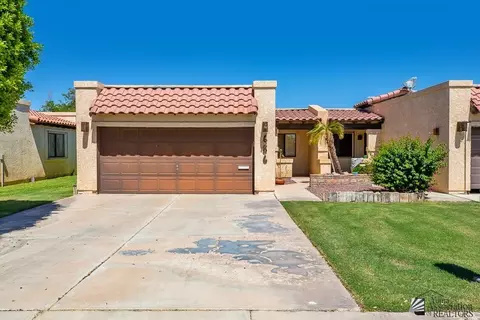 686 W 37 Pl, Yuma, AZ 85365