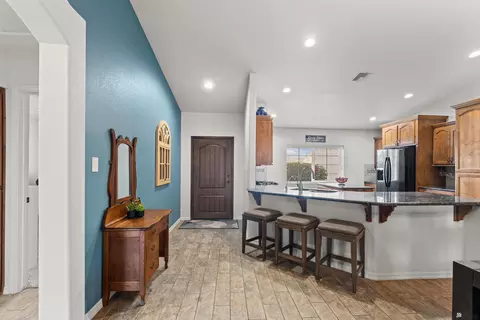 Entry Way - 5978 E 39 St, Yuma, AZ 85365 photo 1 of 3
