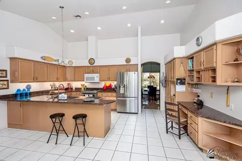 10243 S Fairway Loop, Yuma, AZ 85367 photo 3