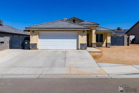 3830 E San Diego St, San Luis, AZ 85336